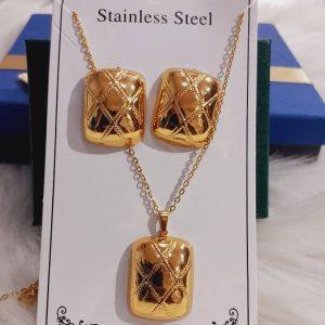 Luxury Gold-Plated Stainless Steel Jewelry Sets