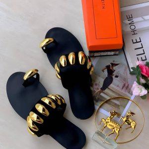 Luxury Gold Accent Flat Slides
