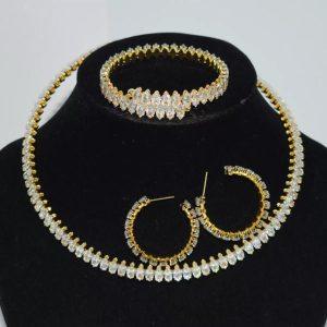 Luxury Crystal Rhinestone Jewelry Set (3-Piece)