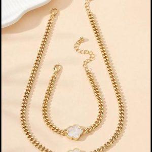 Gold-Plated Clover Pendant Necklace & Bracelet Set