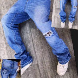 Men’s Distressed Straight-Leg Denim Jeans
