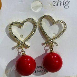 Dazzling Heart-Shaped Dangling Red Earring