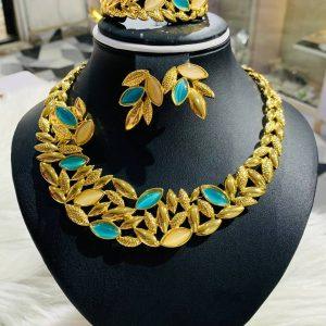 Luxury Gold-Tone Leaf Crystal Jewelry Set