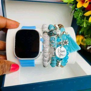 Luxury Smartwatch And Beaded Bracelet Gift Set
