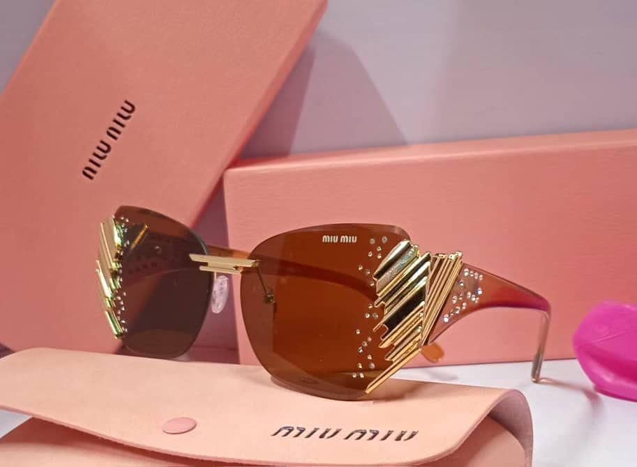 Luxury Designer-Inspired Rimless Geometric Fashion Sunglasses - Image 4